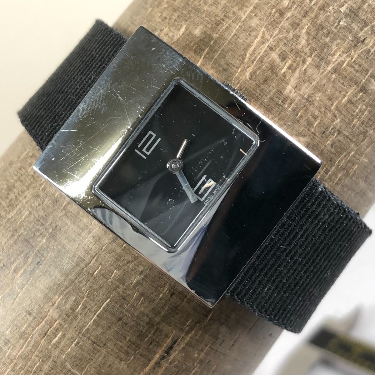 Gucci Women 4900L Swiss Black Nylon Rectangular Quartz Analog 23mm