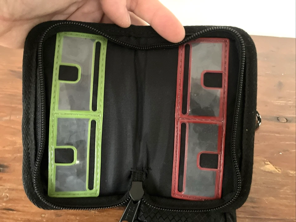 Bolsas acessórias para câmera Tenba cartões SD medidor de luz náilon pequeno com clipes preto - Imagem 2 de 4