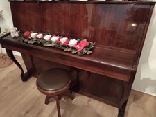 pianoforte verticale usato