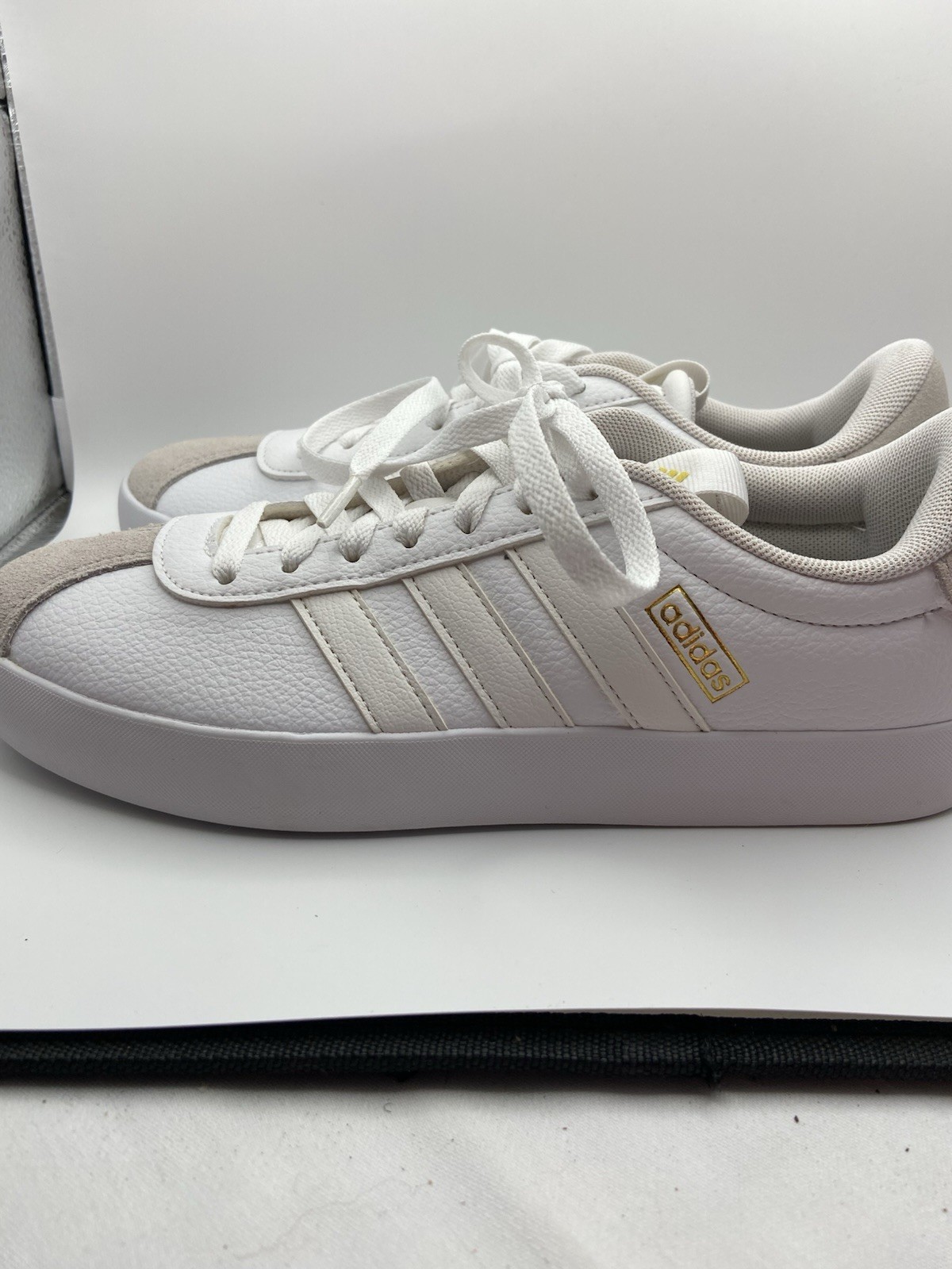 Shoes Adidas VI Court Id 8795 Women's 8 1/2 White & Gray New Without Box thumbnail 5