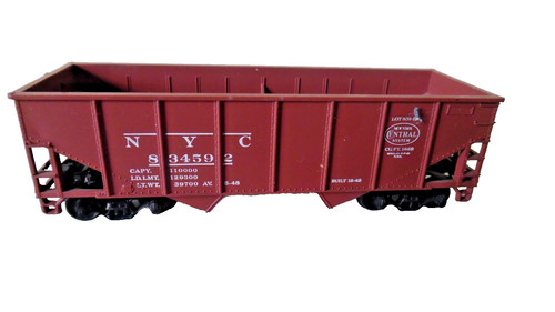 Acoplador Kadee para coche New York Central 834592 2 bahías (falta un acoplador) | Zustand: Used