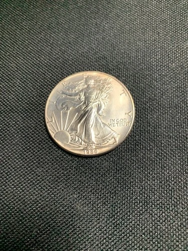 American Silver Eagle/Walking Liberty $1 - Uncirculated – 1986