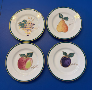Crate & Barrel Porcelain Fruit Dessert Plates Set of 4 White/Green Gold Rim