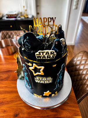 Essbar Star Wars Jedi Yoda A4 Tortenaufleger Torte Tortenbild Zuckerbild+ TEXT