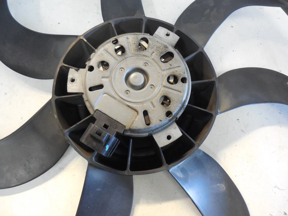 08-20 MOPAR Dodge RAM Chrysler Caravan, Town + Country, Ventilador Radiador + Motor Foto 2 de 4