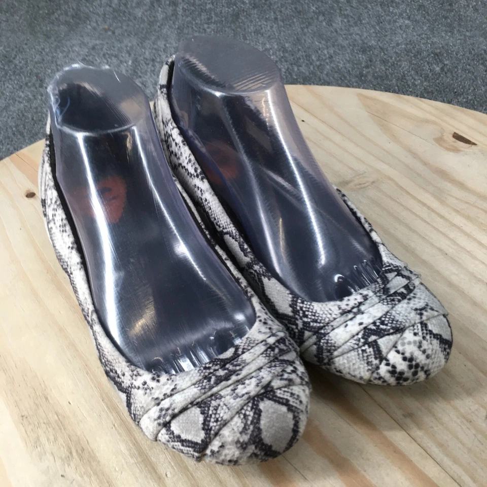 Sapatos femininos Rocket Dog 7,5 M padrão cobra chinelo sapatilhas de balé tecido branco - Imagem 3 de 4