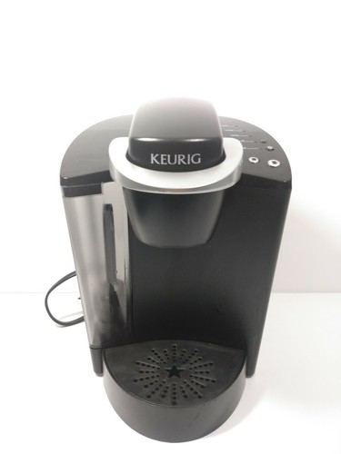 Keurig Coffee Maker Model K40 Single 