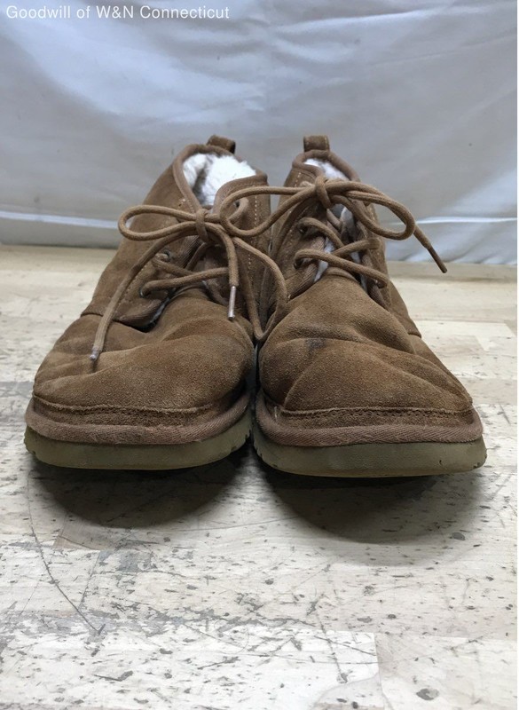 UGG Neumel Chestnut Suede Lace Up Chukka Boots Men's Size 12
