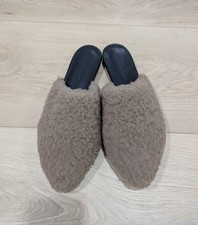 NWOB Jenni Kayne Shearling Mules Shoes Brown Size 37 US 6.5/7 Retail Price  425