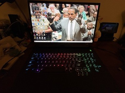 Alienware M17 R2 Gaming Laptop Intel I7-9750H 16GB RAM 256GB SSD RTX 2060 Eye-Tr