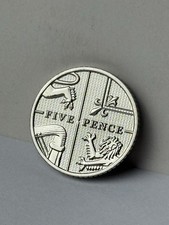 2014 Shield 5p Uncirculated Coin Five Pence Brilliant Uncirc Bunc Bu Date Run