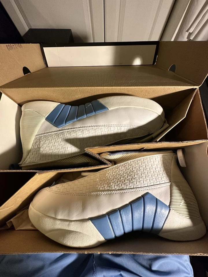 Talla 9.5 - Jordan 15 OG Columbia 2000 Foto 2 de 4