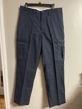 NWT Men's Dickies Workwear Cargo Uniform Pants Size 36x32 MEASURES DIFFERENTLY 
