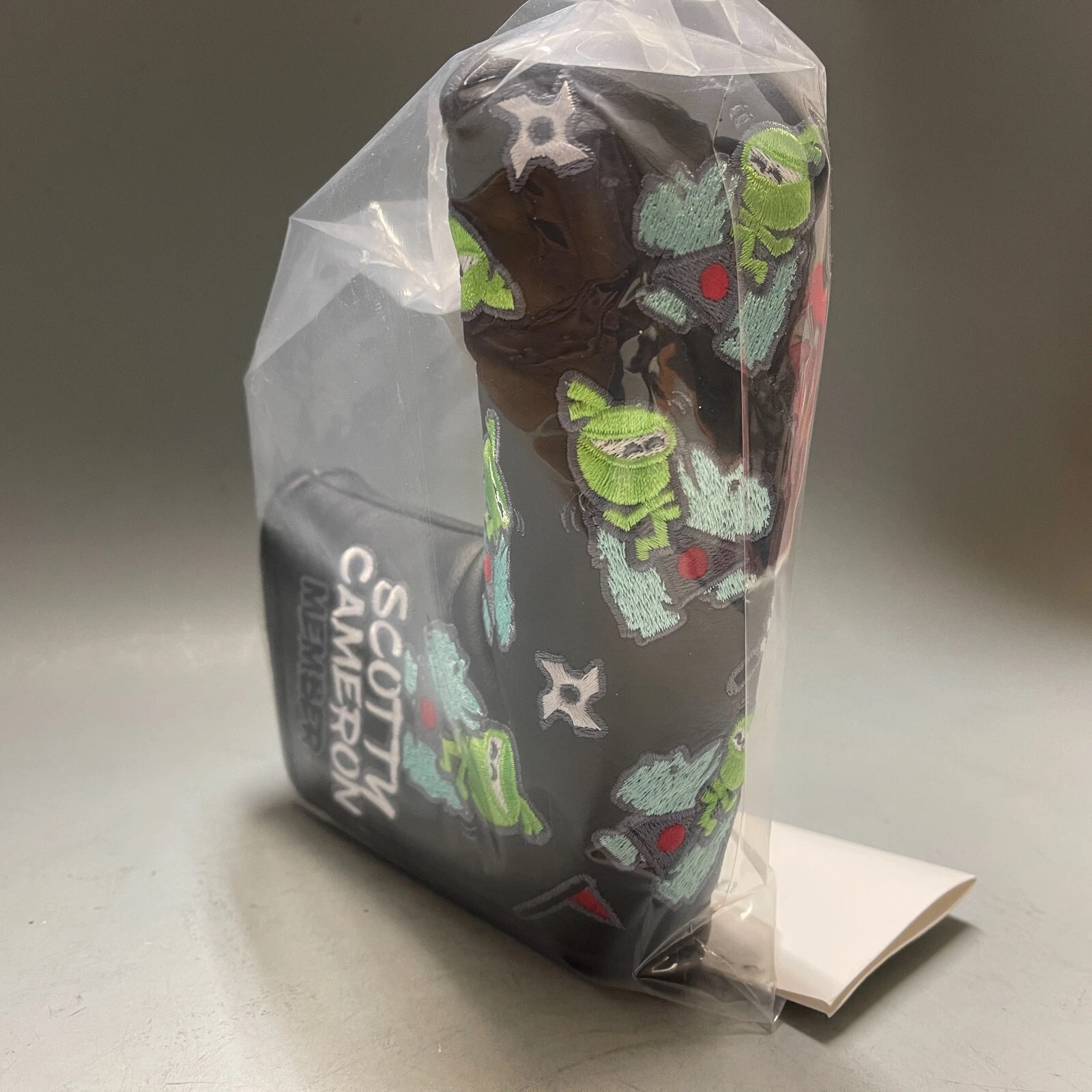 Scotty Cameron Wasabi Japan Member 2022 Museum Gallery Putter Headcover M&G