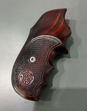 Rare wooden Grips For S W- J Frame revolver, Round butt Hammer shroud hand grips