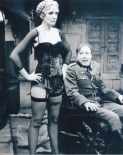 Kim Hartman and Guy Siner Unsigned 10" x 8" Photo - 'Allo 'Allo! *12
