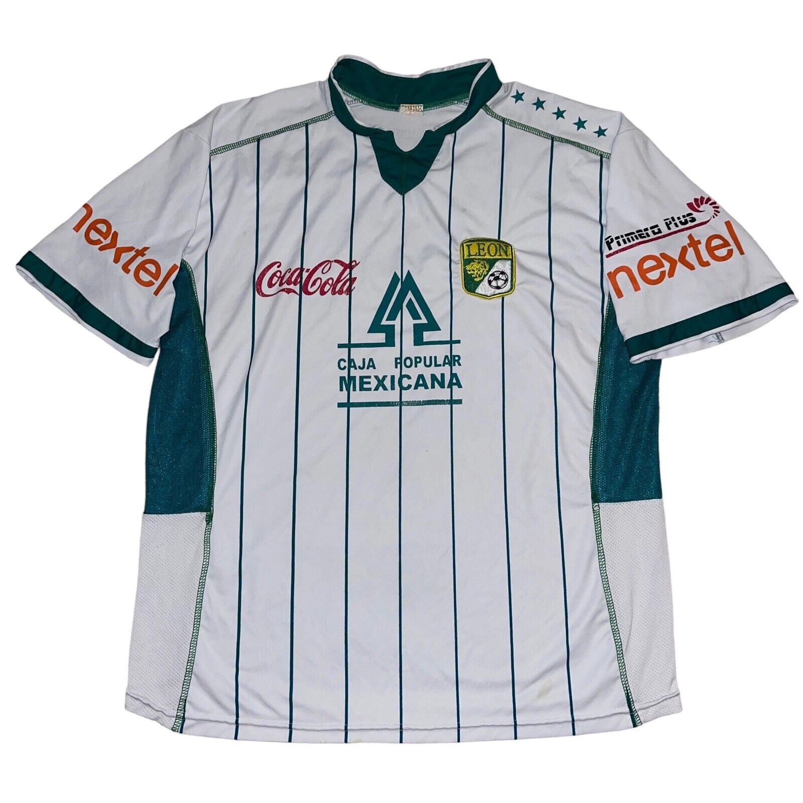 Club León issue special edition Club World Cup shirt - AS USA