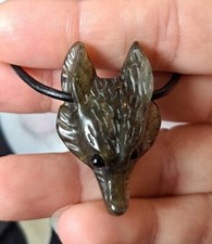 Labradorite Crystal Wolf Bracelet Hand Carved 4cm Flash