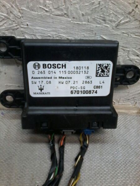 Maserati Ghibli 2017-2020 Parking assist module P/N 670100874