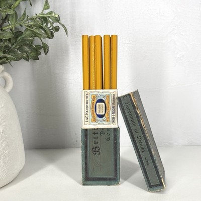 Vintage KOH-I-NOOR British Graphite Drawing Pencils Compressed Lead 9 Pencils 7H
