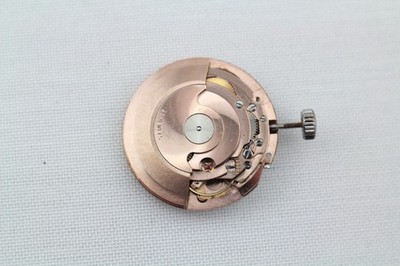 ETA 2472 Automatic Uhrwerk mit Datum Swiss Made läuft Movement Werk # 12698