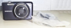 👌 Samsung Digital Camera ES71 12.2MP Black