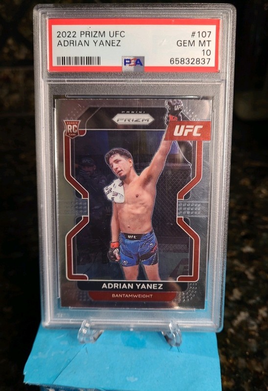 ADRIAN YANEZ (RC) PSA 10 (POP 4) - 2022 Panini Prizm UFC #107 Gem Mint