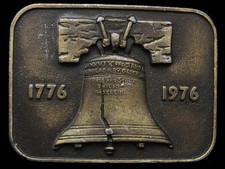 II17137 VINTAGE 1976  LIBERTY BELL BICENTENNIAL  1776-1976 BRASSTONE BUCKLE