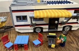 Lego 31052 Vacation Getaways Creator 3 In 1, RV Camper Boat Catamaran House