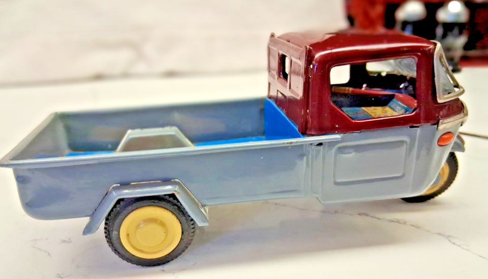 '50,s Three Wheeled Tin Truck Friction Bandai. Near Mint | eBay