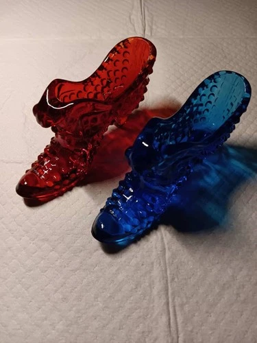 PAIR OF FENTON HOBNAIL CATS HEAD SLIPPERS, RUBY RED and BLUE