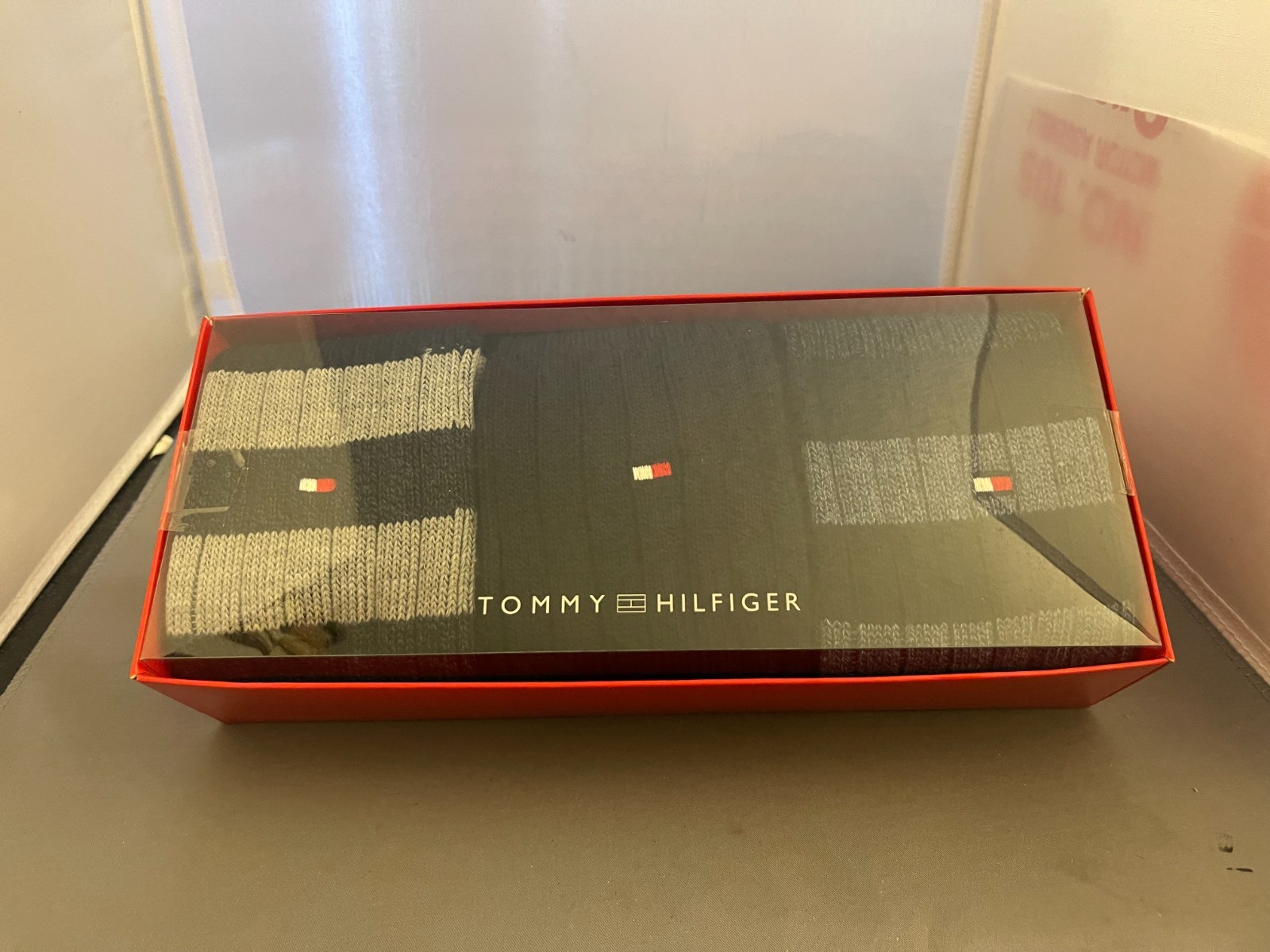 TOMMY HILFIGER MEN CREW SOCKS  GIFT BOX SET (MACY'S) image 2