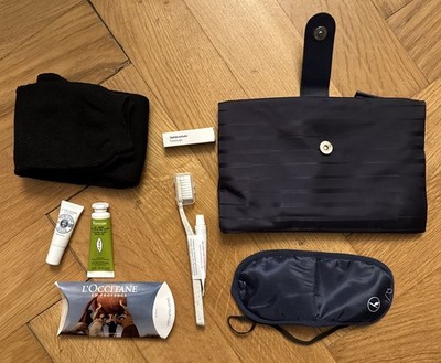 Lufthansa ''L'OCCITANE'' BUSINESS CLASS Airline Amenity Kit Reise Set