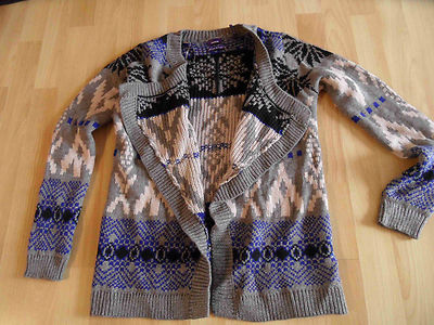 MEXX beautiful patterned cardigan size XS NEW ZC1115