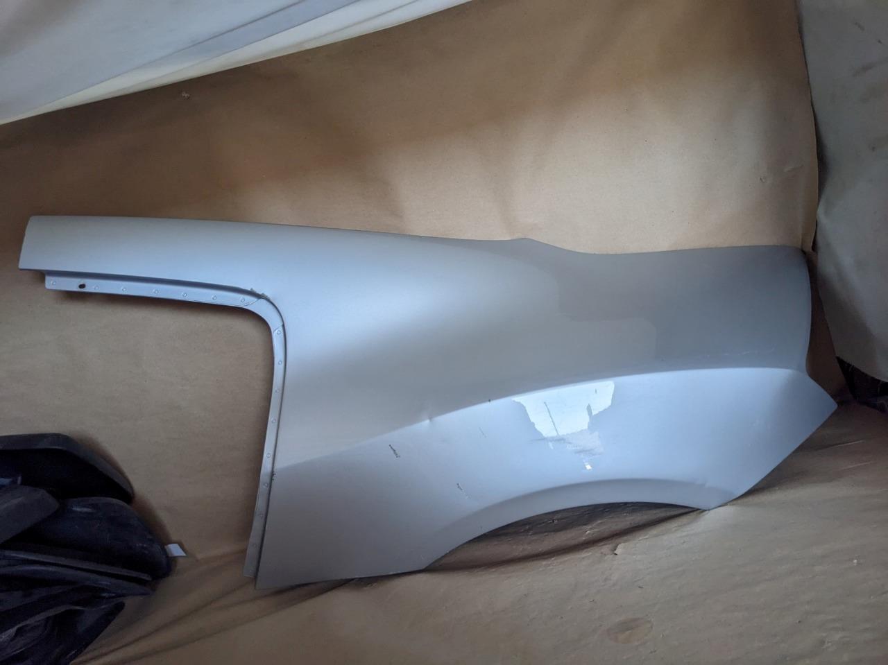 OEM 2008-2012 Audi R8 Driver's Side LH Rear Fender Quarter Panel 420-809-603
