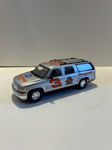 Brookfield Collectors Guild 1:24 scale suburban action 2003 - Picture 2 of 4