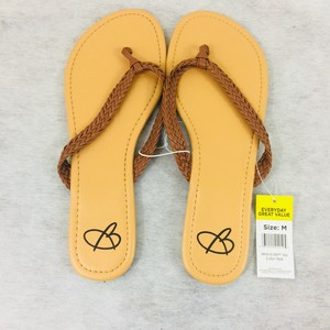 bobbie brooks flip flops