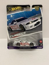 Hot Wheels 2024 Premium Modern Classics Nissan Skyline Gt-r R32 Pandem White 15