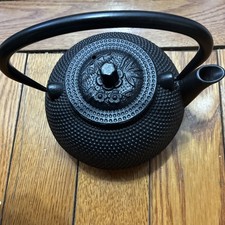 JoeMee Japanese Nanbu Tekki teapot Cast iron Tea kettle Tetsubin  0.6 L Black JP