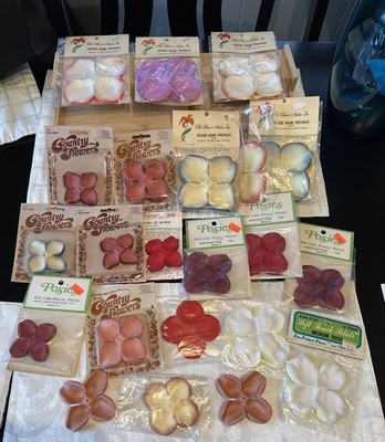 Vintage Fake Silk Like Flower Petals Sweetheart Rose Rose Bud Posies Wedding Lot