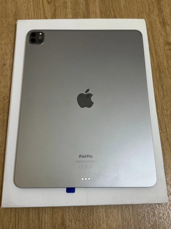 Apple iPad Pro 12.9-inch (6th generation) · 256GB · Wi-Fi, foto 2 di 5