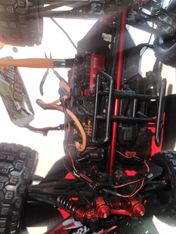 Monster Truck ARRMA Kraton 6S 4x4 BLX escala 1/8 Speed - rojo (ARA8608V5T1) Foto 3 de 4