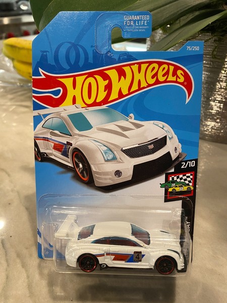 2019 Hot Wheels #75 HW Race Day 2/10 '16 Cadillac ATS-V R Weiß-image