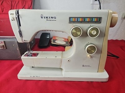 HUSQVARNA VIKING Model 6020 Vintage Sewing Machine And Accessories
