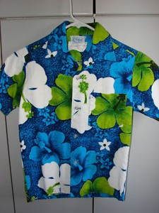 Kolekole Youth Medium Barkcloth Hibiscus on Blue/Mint