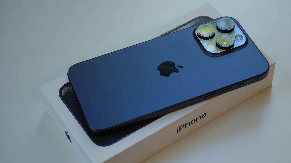 TIK-TOK INSTALLED plus apple iphone 16 pro unlocked all bran new iPhon
