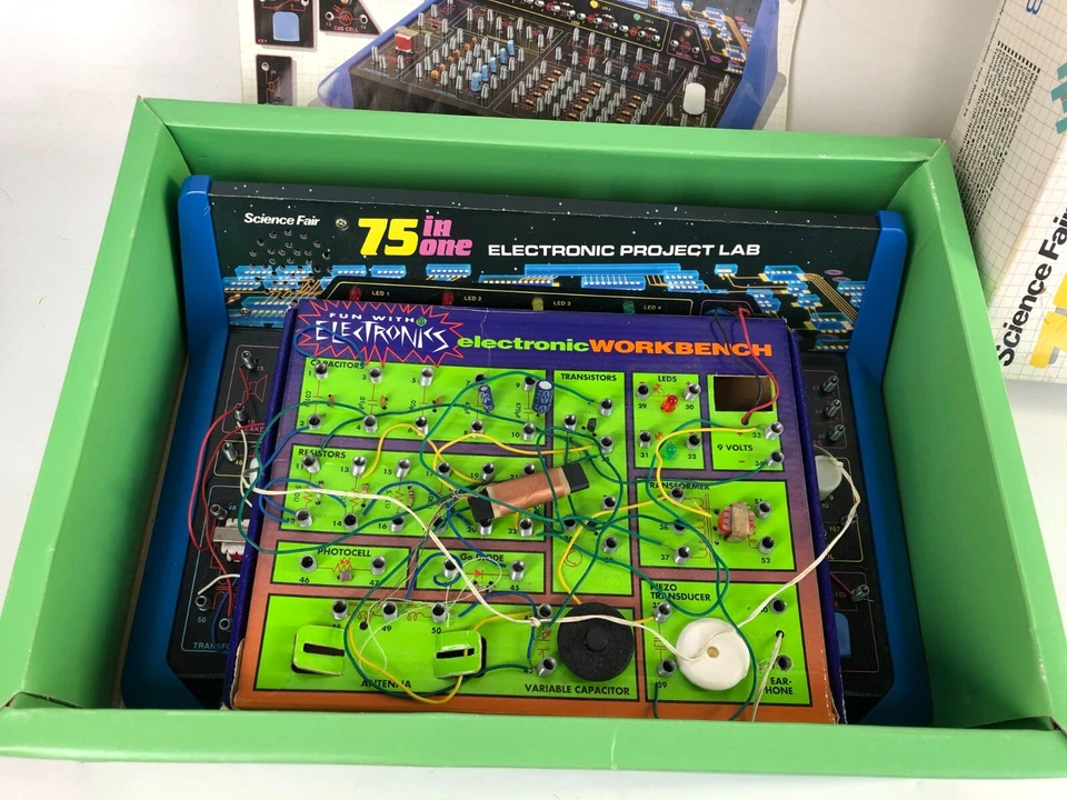 Vintage Radio Shack Electronic Project Lab 75 in One Kit Kids Science Fair - Image 3 of 4