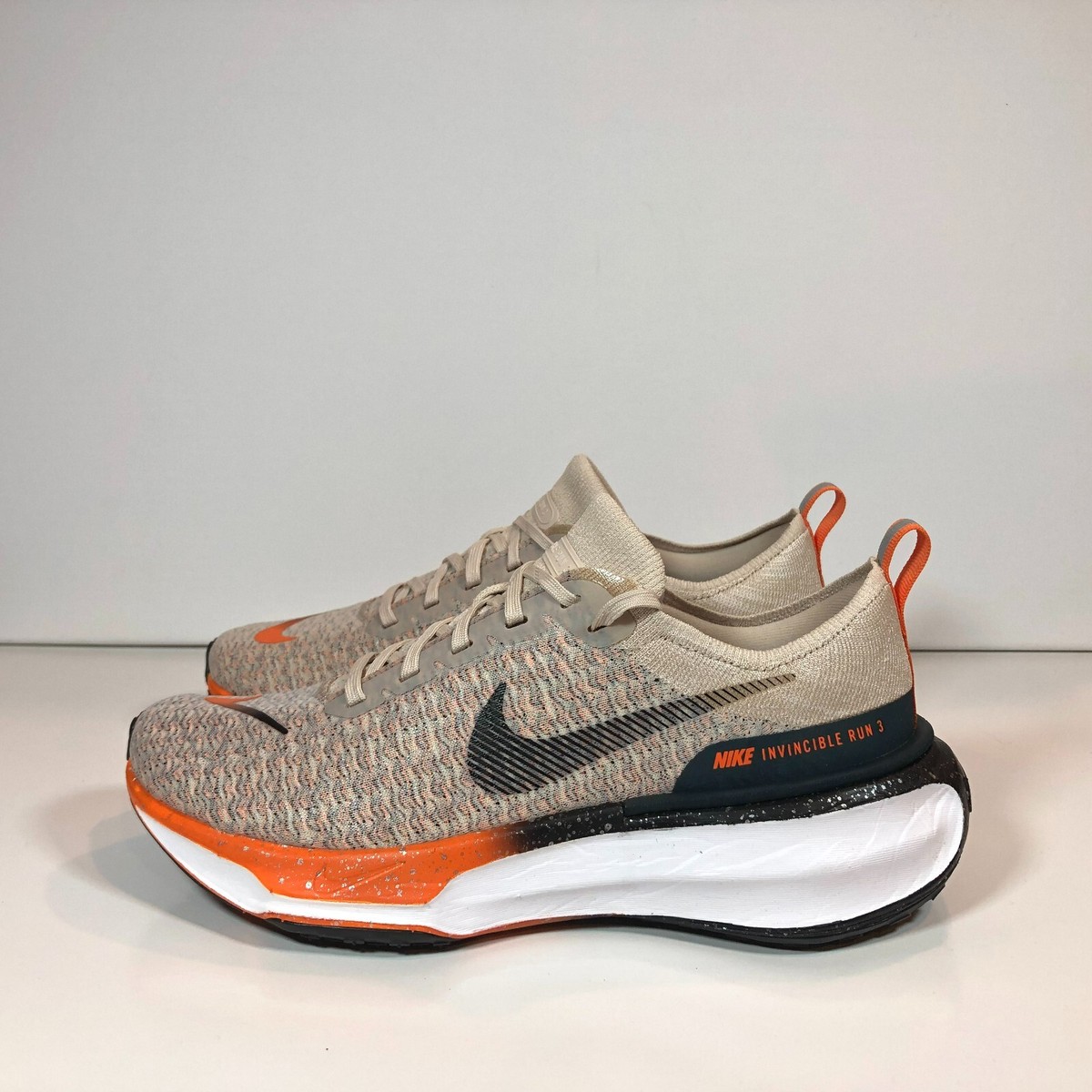 Nike ZoomX Invincible Run Flyknit 3 'Oatmeal Orange White' FQ8720