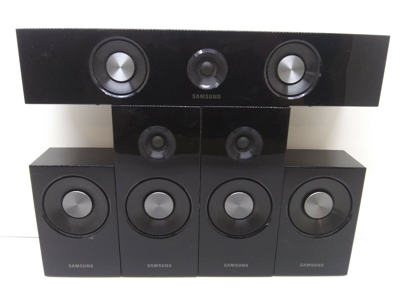 center surround speaker