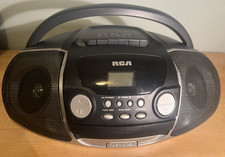 RCA RCD-175C Boombox Portátil Reproductor de CD AM/FM Radio Cassette Grabadora